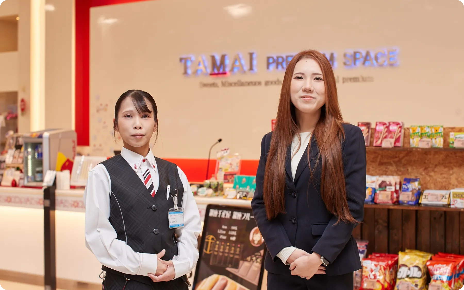 男性社員二人の画像